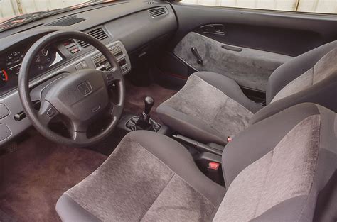 1993 Honda Civic Hatchback Interior