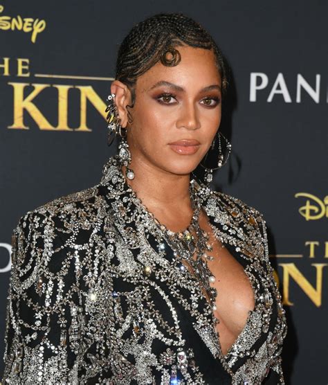 Beyoncé – “The Lion King” Premiere in Hollywood • CelebMafia