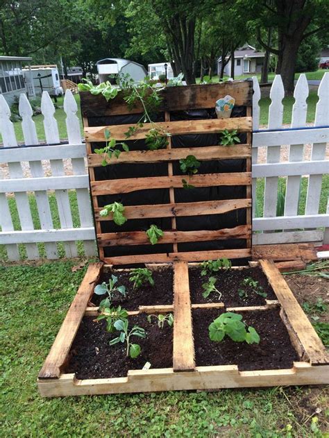 How To Make Your First Pallet Garden • 1001 Pallets | Pallet projects garden, Pallets garden ...