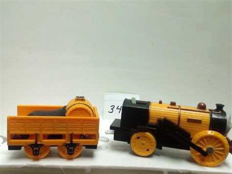 Thomas & Friends Trackmaster Motorized Stephen Engine With Tender ...