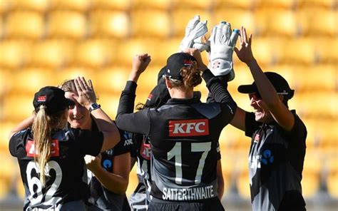 NZ-W vs ENG-W, 3nd T20I - Fan2Play Fantasy Cricket Tips, Prediction, Playing XI and Pitch Report