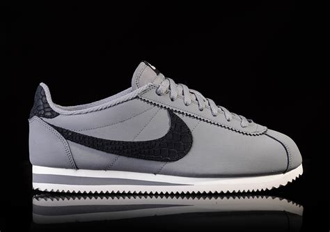 NIKE CLASSIC CORTEZ LEATHER SE COOL GREY/BLACK-PURE PLATINUM-SAIL price €77.50 | Basketzone.net