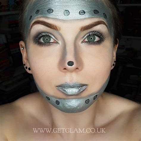 Tin Man makeup // Wizard of Oz | Wizard of oz costumes diy, Diy tin man costume, Diy scarecrow ...