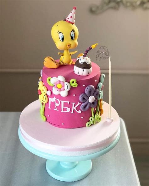 Tweety Bird Cake - Between The Pages Blog