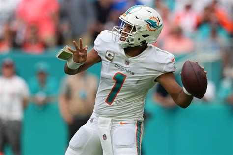 Tua Tagovailoa Fantasy Projections: Should You Draft Tagovailoa in ...