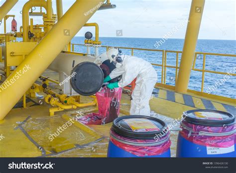 133 Oil Rig Escape Images, Stock Photos & Vectors | Shutterstock