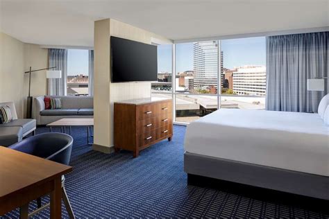 Hyatt Regency Baltimore Inner Harbor Baltimore | Bookonline.com