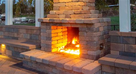 Semplice Outdoor Fireplace Kit - RCP Block & Brick