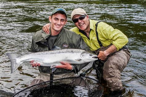 Reisastua Lodge | Atlantic Salmon Fishing | Norway