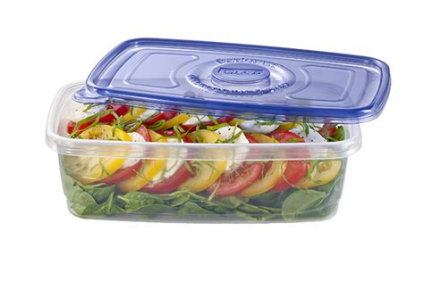 Large Food Storage Containers: Great for a Potluck | Glad®