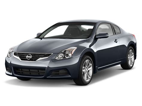 Nissan altima 2 door coupe price