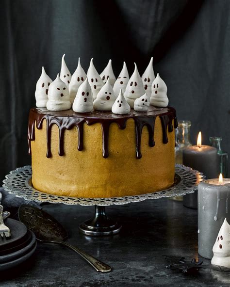 Aggregate more than 64 simple halloween cakes super hot ...