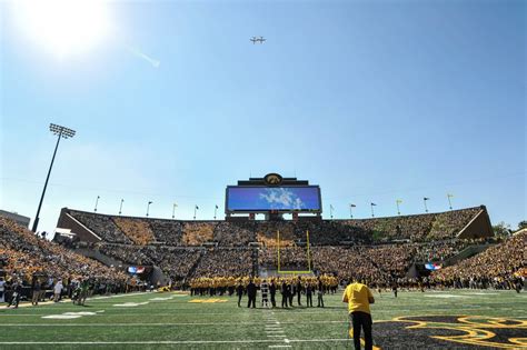 Iowa Football: Stripe the Stadium Guide for Hawkeyes vs. Minnesota