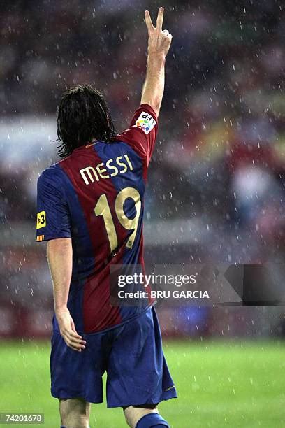 955 Lionel Messi 2007 Stock Photos, High-Res Pictures, and Images ...