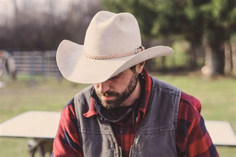 How to Put on a Cowboy Hat Properly - Our Strange World