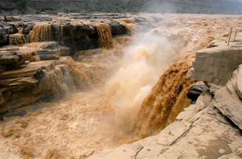 20 Deadliest Floods In World History - Page 5 of 5