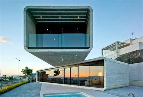 Crossed House In Spain By Clavel Arquitectos - IGNANT