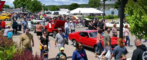 St. Ignace Car Show Weekend - Northern Michigan Guides