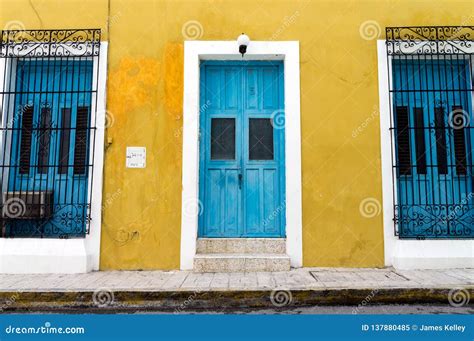 Colonial Architecture in Campeche, Mexico - UNESCO World Heritage City ...