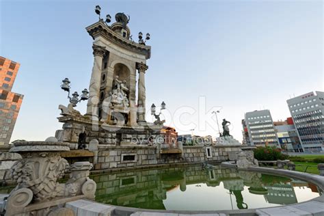 Placa Espanya Fountain Stock Photo | Royalty-Free | FreeImages