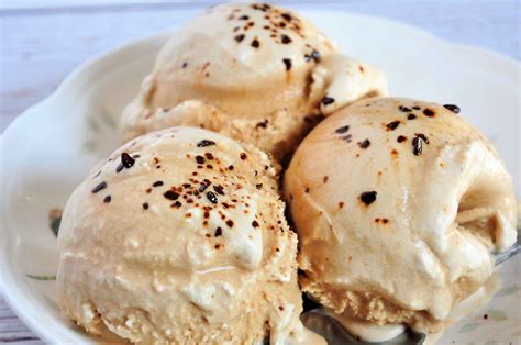 Coffee Ice Cream (No Eggs) – Culinary Shades