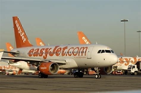 easyJet Turns To Front Door Food Service As Flights Remain Grounded ...