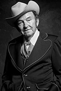 Lester Flatt Biography, Age, Height, Wife, Net Worth, Family