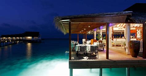 Centara Grand Resort & Spa - Maldives Resort Islands