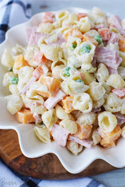 Macaroni Salad With Ham and Cheese - BubbaPie