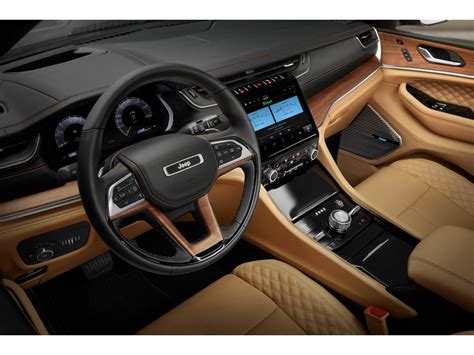 2023 Jeep Grand Cherokee L: 105 Interior Photos | U.S. News