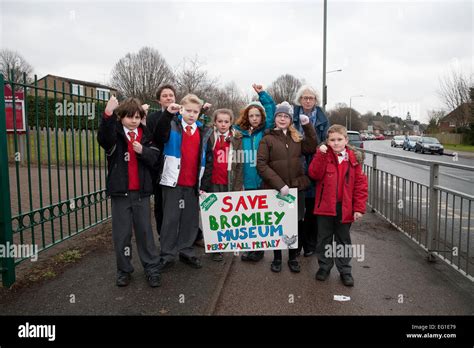 Perry Hall Primary school children sign a petition against the closure of Bromley Museum Stock ...