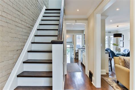 6 Effective Ways to Make Stairs Safe for Seniors - Leading Edge Mobility - Lethbridge, AB