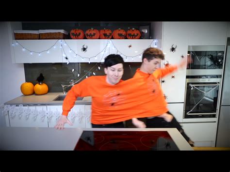 Dan and Phil Halloween Baking 2017 conjoined challenge | Dan and phil ...