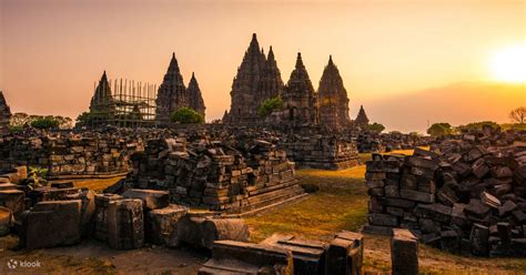 Prambanan Temple Sunset Tour - Klook