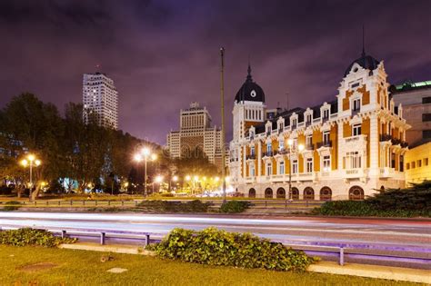 Night View of Spain Square. Madrid Stock Photo - Image of landmark, nightlife: 34205514