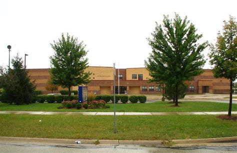 Nature Ridge Elementary School - Bartlett, Illinois