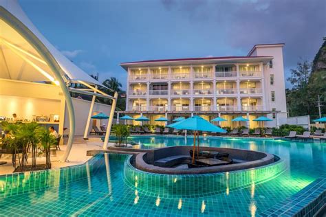 Centara Ao Nang Beach Resort & Spa Krabi | Vexplore Tours