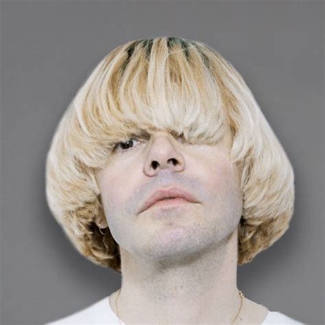 Tim Burgess | Presenter Biography - Absolute Radio 90s