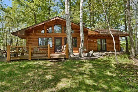 Lakeside Loft | Northern Wisconsin Vacation Lake Home on Lake Namekagon ...