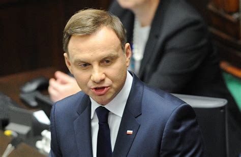 Andrzej Duda Sworn In as Poland’s New President - WSJ