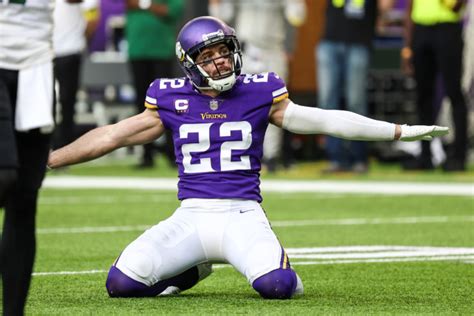 Minnesota Vikings, Star Safety Harrison Smith Agree To New Contract ...