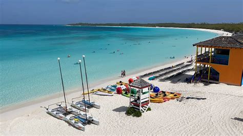 13 Best Photos of Half Moon Cay, Bahamas [2023]