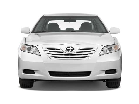 2009 Toyota Camry XLE - Toyota Midsize Sedan Review - Automobile Magazine