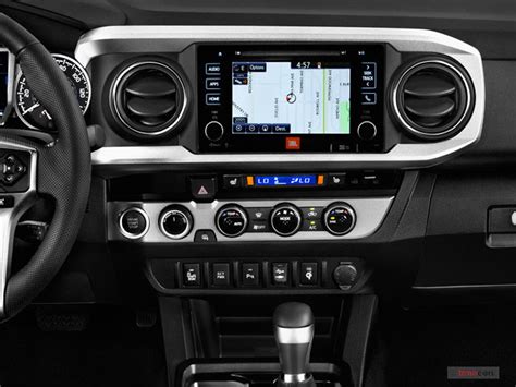 2016 Toyota Tacoma: 146 Interior Photos | U.S. News