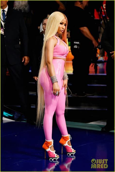 Photo: nicki minaj wears pink latex bodysuit to mtv vmas 2017 11 ...