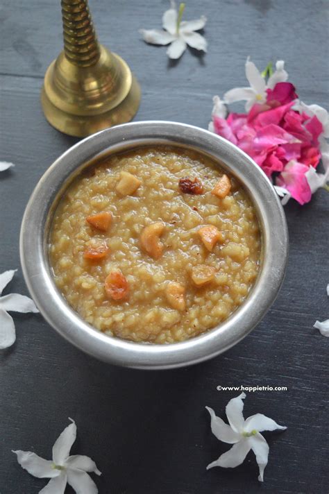 Ada Pradhaman Recipe | Kerala Style Ada Payasam | Kerala Onam Sadhya Recipe ~ Cook with Sharmila