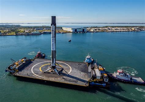 Of Course I Still Love You - SpaceX Droneship | Space-Offshore.com