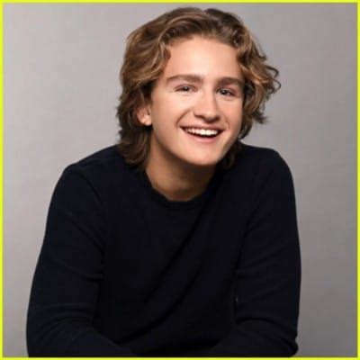 Tait Blum Age, Wiki, Net Worth, Height, Girlfriend