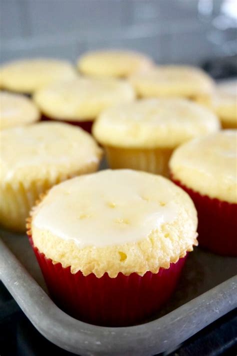 Easy Lemon Cupcakes Recipe! - LemonPeony