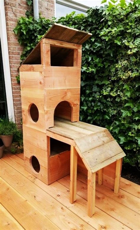 30 Free DIY Outdoor Cat House Plans (How To Build)